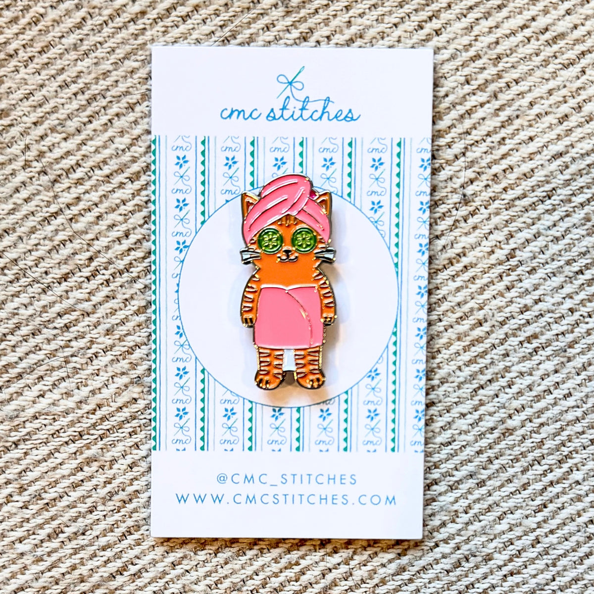 Pink Spa Kitty Enamel Needleminder